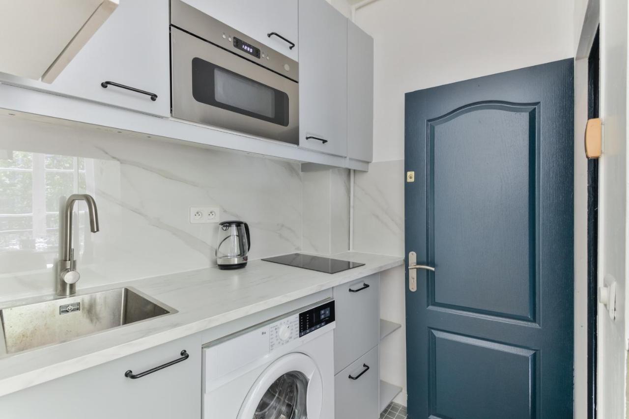 Independant Flat: Canal St Martin&Trains Stations! باريس المظهر الخارجي الصورة